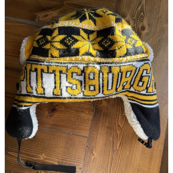 Pittsburgh Hat Cap Trapper Ear Flaps Sherpa Insulated Winter Ski Sports - Picture 1 of 5